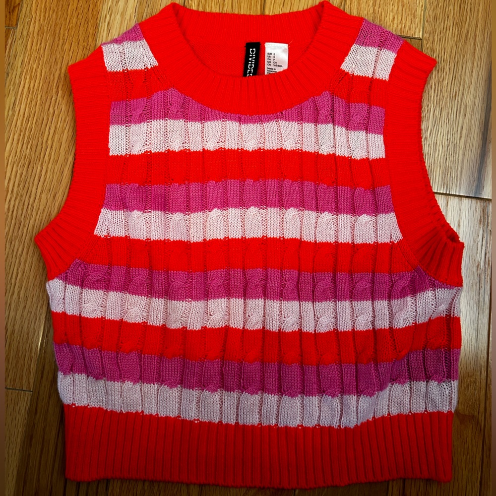 H&M Sweater vest